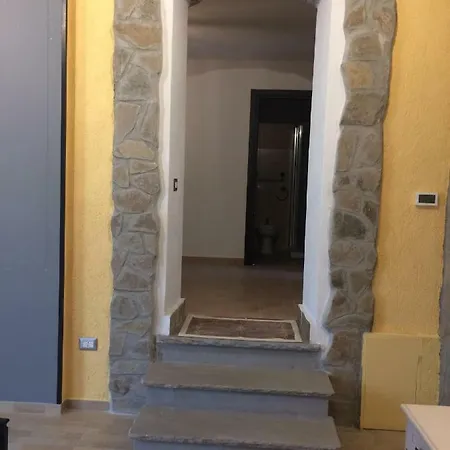 La Casa Nel Verde Castelmezzano Exterior foto